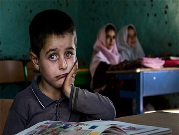 نبود عدالت آموزشی در مناطق مختلف استان یزد/ نه معلم داریم نه فضایی برای پذیرش در دانشگاه فرهنگیان