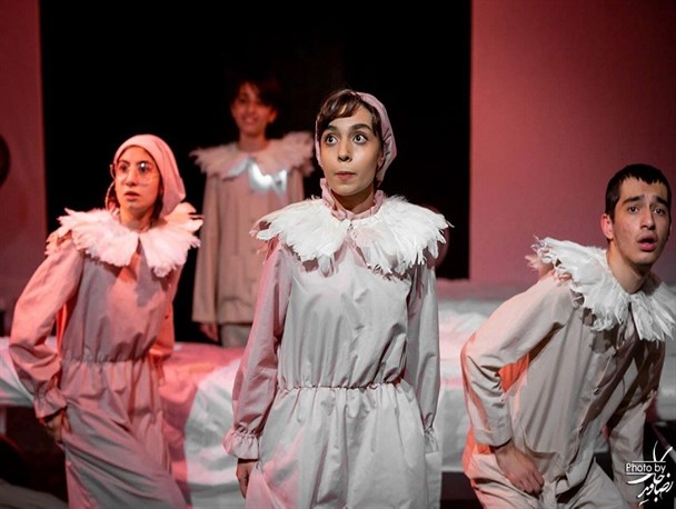 نمایش "اتاق سفید" به کارگردانی مهسا جعفری + تصاویر