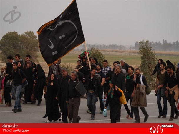 گزارش تصویری/بلا تکلیفی زائران پس از ورود به خاک عراق
