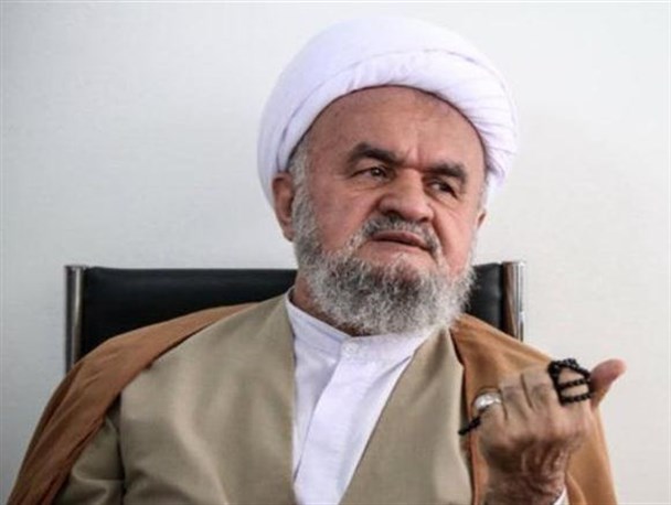 فرهنگ ایثار و شهادت را به نسل‌های آینده منتقل کنیم