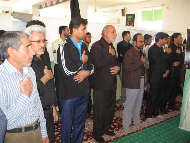 مراسم عزاداری رحلت پیامبر (ص) و شهادت امام حسن مجتبی (ع) در بستک + تصاویر