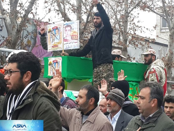 تشییع پیکر پاک و مطهر مدافع حرم شهید سید محمد توکلی/ تصاویر