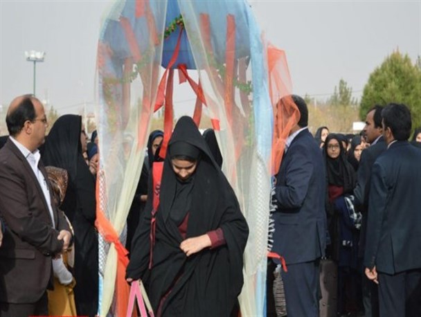اعزام بیش از۱۵۰ نفر از دانش آموزان شهرستان انار به اردوی راهیان نور
