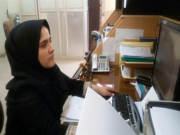 کار و تحصیل در کنار کوهی از مشکلات/ از مبارزه خسته نمی‌شوم