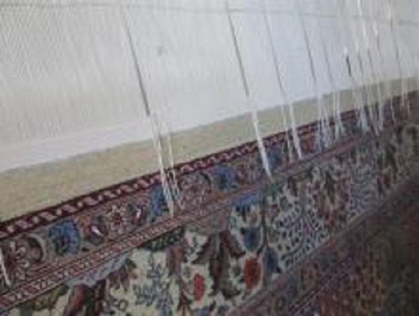 6 تخته فرش برای بازسازی عتبات عالیات اهدا شد
