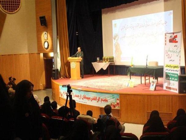 اصرار به اعزام رزمندگان برای دفاع از حرم شرمنده ام کرد