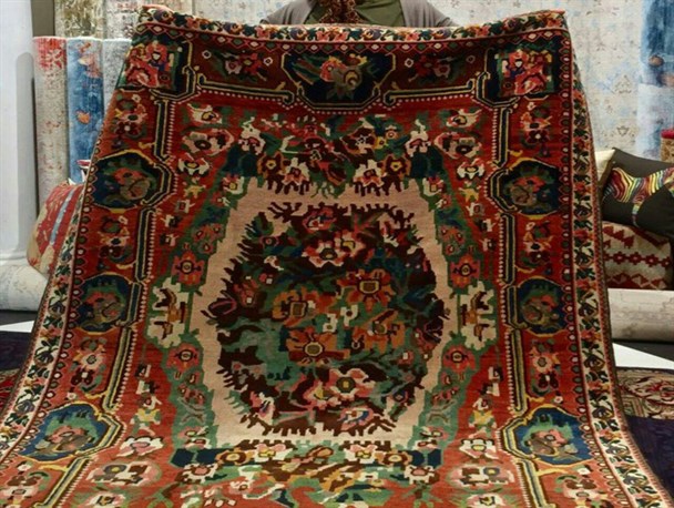 غبار غفلت بر فرش دستباف/ هنر اصیل زنان فرادنبه ای در حال فراموشی!