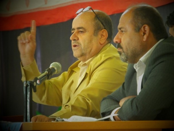 فعال اصلاح طلب: دولت دوازدهم دولت اصلاحات نیست/فعال اصولگرا: سران فتنه محصور در بهترین ویلاها به سرمی برد
