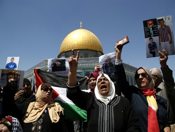 ادامه تظاهرات فلسطینیان در مسجدالاقصی+ فیلم