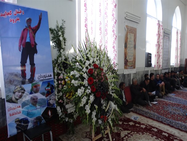 مراسم یادبود جابناختگان حادثه اشترانکوه در الیگودرز برگزار شد +تصویر