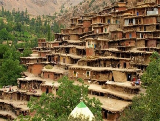 تهیه و اجرای طرح احیای بافت باارزش ۶ روستا در کرمانشاه