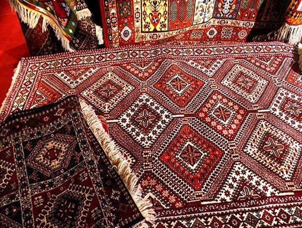 اعزام طراحان، تولید کنندگان و تجار فرش همدان به کشورهای اروپایی