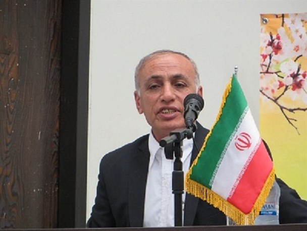 یک مدیر بومی جای غیر بومی را در استان گرفت+عکس
