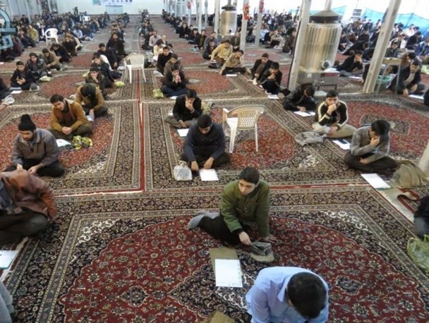 آغاز امتحانات بیش از ۵۰۰۰ طلبه استان اصفهان/ تصاویر