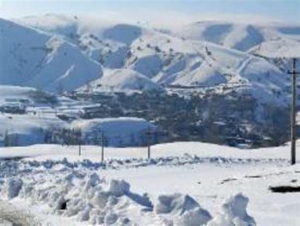 طبیعت زیبای کمیجان پس از بارش برف