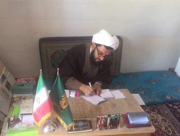 مراقب ایجاد تفرقه و بهره برداری دشمنان انقلاب در پی درگذشت یکی از بزرگان نظام باشید