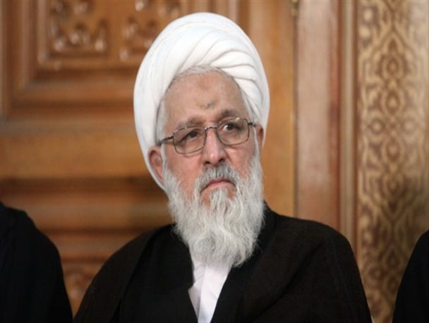 آیت‌الله هاشمی، در تمام مقاطع انقلاب با رشادت و ایستادگی همراه انقلاب بود