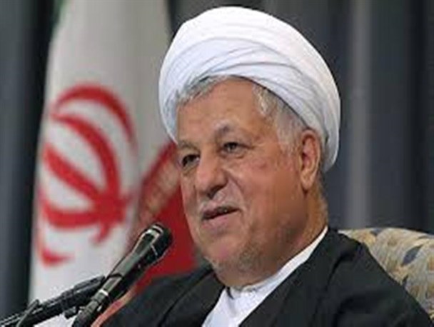 آیت الله هاشمی رفسنجانی یکی از چهره های تاثیرگذار در شکل گیری انقلاب اسلامی بود