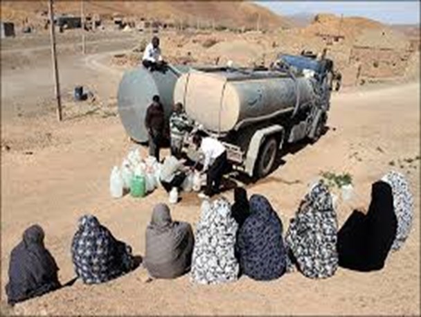 اینترنت پر سرعت برای روستاهای تشنه استان در آستانه انتخابات/ اینترنت اولویت است یا آب؟