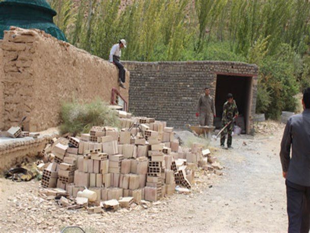 زمین های بنیاد مسکن روستایی مزرعه نو اردکان در بلاتکلیفی!