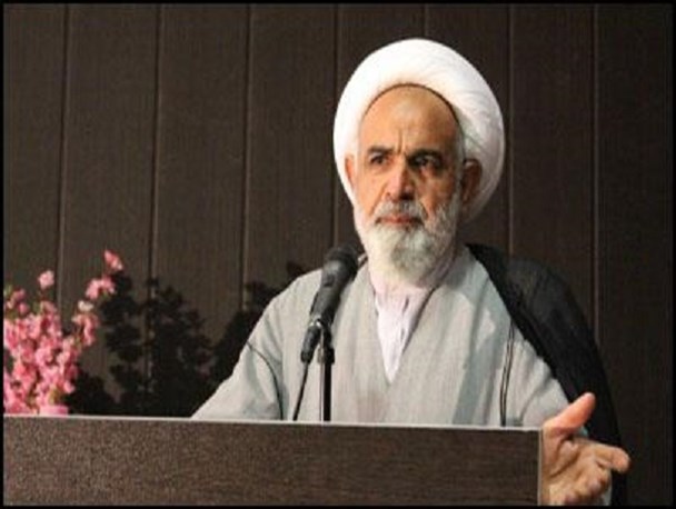 با برخورد نادرست، خدمات نظام را زیر سؤال نبرید/ لزوم توجه مسؤولان به عدالت اجتماعی