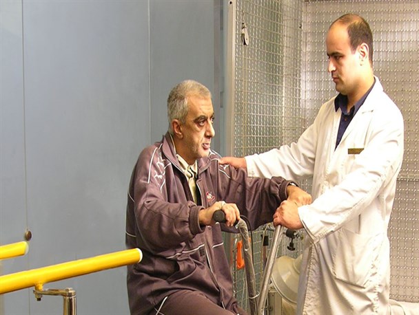 ارائه خدمات آموزشی و پزشکی به مددجویان شهرستان دشتی
