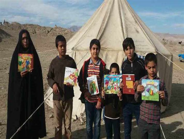 همدان اولین قدم را در توسعه کتابخوانی جامعه عشایر برداشته است