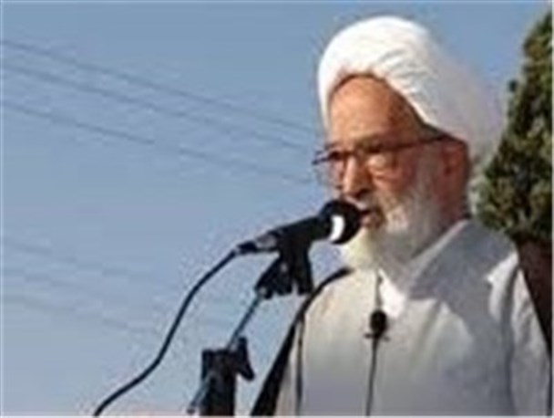مردم ومسئولان به توافق ژنو دلخوش نباشند/انتقاد از برگزار نشدن برنامه هایی مردمی دراستان یزد دردهه فجر