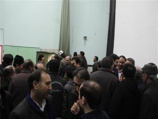 اعتراض تاکسیرانان مشکین شهری به نحوه ساماندهی تاکسی ها