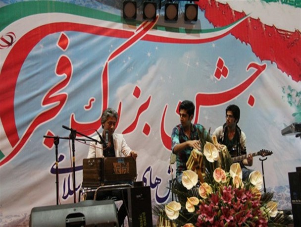 جشن بزرگ فجر انقلاب در دماوند برگزار شد