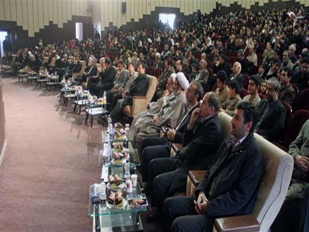 رییس دانشگاه تبریز:ارزش واقعی انقلاب با نگاهی به دستاوردهای آن مشخص می شود