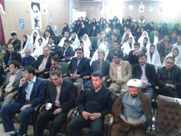 زوج جوان در شهرستان دره شهر به خانه بخت رفتند