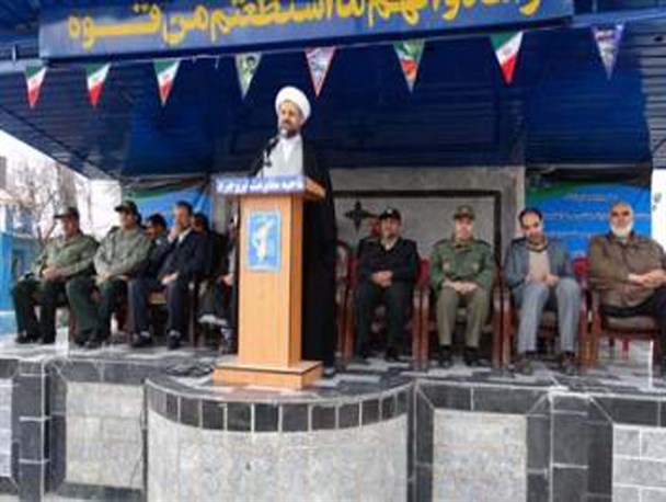 انقلاب اسلامی ایران باعث عزت و اقتدار ملت شده است