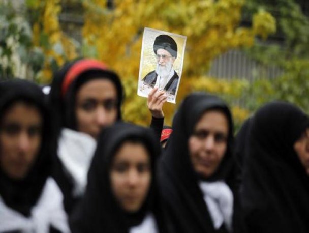 تحول فکری و روحی زنان از دستاوردهای انقلاب اسلامی است