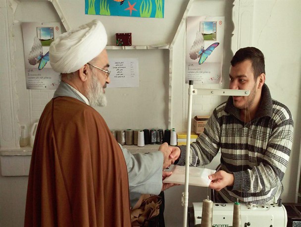 گرامی داشت دهه فجر در مرکز توانمندی معلولین طلوع اردکان برگزار شد+ تصاویر