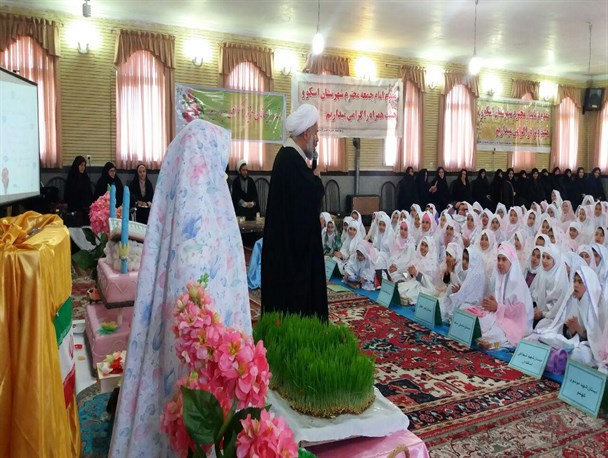 جشن تکلیف دانش‌آموزان دختر اسکویی برگزار شد
