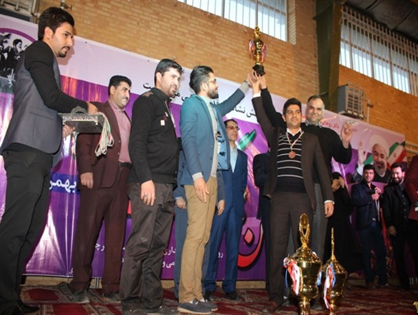 جشن انقلاب در روستای محمدآباد قرچک برگزاری شد+تصاویر