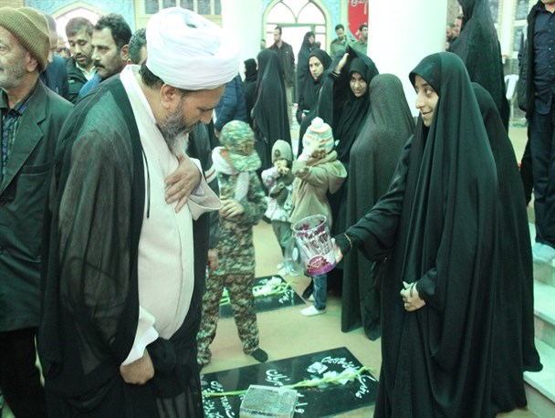 مهمانی لاله ها در مهدیشهر