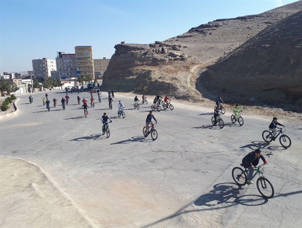 همایش دوچرخه سواری همگانی در ایلخچی برگزار شد+تصاویر