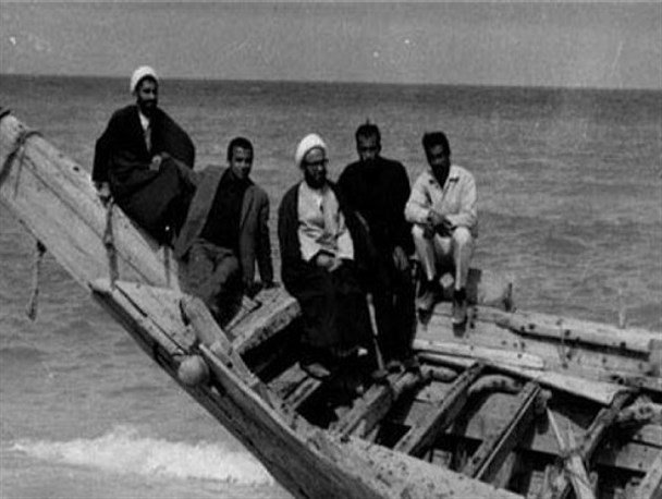 خاطرات آیت‌الله مکارم شیرازی از 3 سال تبعید در بندر چابهار