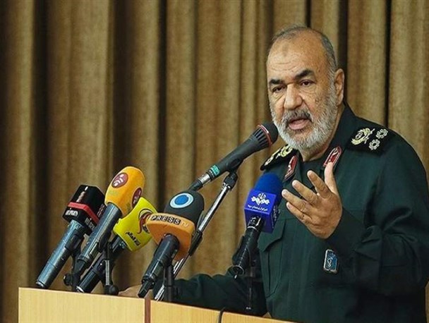 برای جلوگیری از وقوع جنگ، راهی جز قوی شدن نداریم/ فناوری تولید بدنه و موتورهای کامپوزیت، جهشی در فناوری موشکی