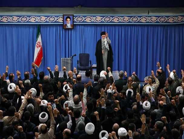 ساحل‌نشینان دلیر خلیج‌فارس به فرامین امام‌ خامنه‌ای لبیک می‌گویند/ دستاوردهای بزرگ انقلاب‌اسلامی با روایت درست معرفی شود