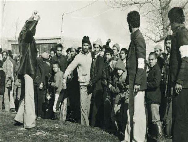 انعقاد قراردادهای ننگین در دوران پهلوی/ بیش از ۲۰۰ بهایی در بین مقامات ارشد کشور وجود داشت