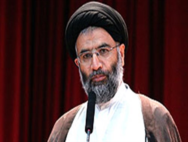 برخی چند آیه قرآن یادگرفته اند ژست کارشناس دینی می گیرند/بخاطر رضایت چند هواپرست دل امام زمان را نرنجانید/مگر مردم و ائمه جمعه منطقه مرده باشند که بخواهید مراکز ضدفرهنگی راه بیندازید