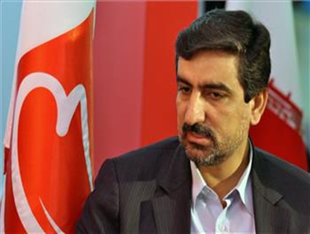 وزارت خارجه برای اینکه مذاکرات ادامه پیدا کند تن به کارهایی می دهد که نباید بدهد/مذاکره با 5+1 حرکت در یک جاده لغزنده است