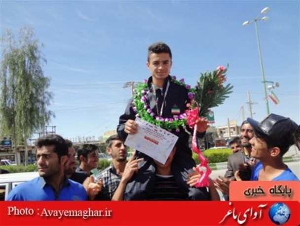 استقبال از ورزشکار نایب قهرمان بین المللی کاراته در شهر لیکک+تصاویر