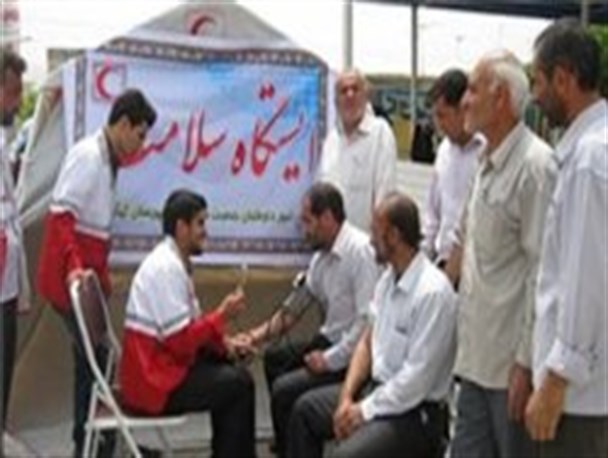 برپایی چادر سلامت در حرم مطهر بی بی حکیمه (س)