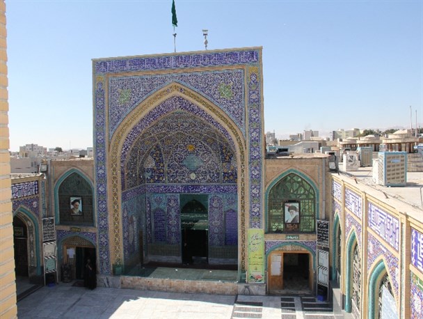 امامزاده یحیی (ع)نگین فیروزه ای شهر سمنان