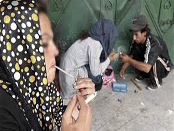 زنان معتاد چهره زشت اجتماع‎ هستند