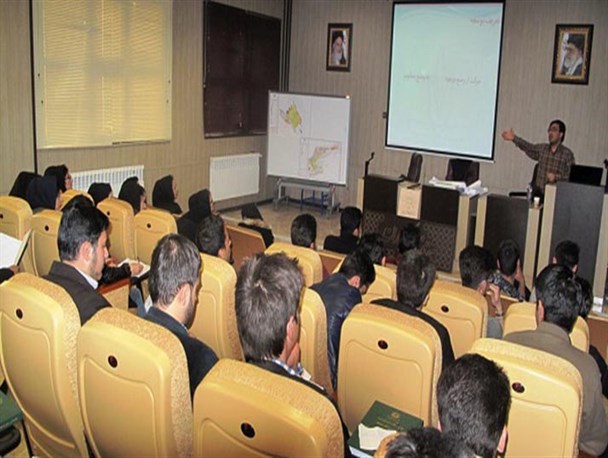 کارگاه "آشنایی با نحوه تهیه و تصویب طرح های هادی روستایی" در اردبیل برگزار شد